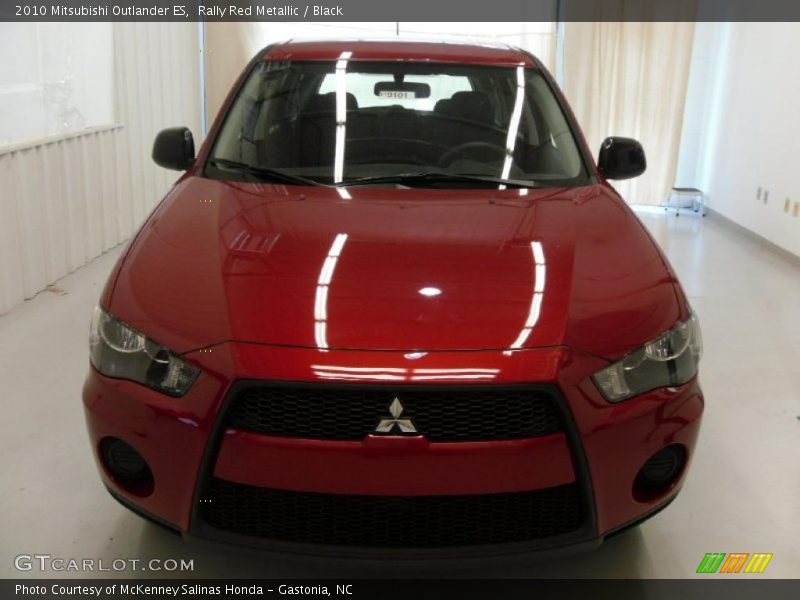 Rally Red Metallic / Black 2010 Mitsubishi Outlander ES