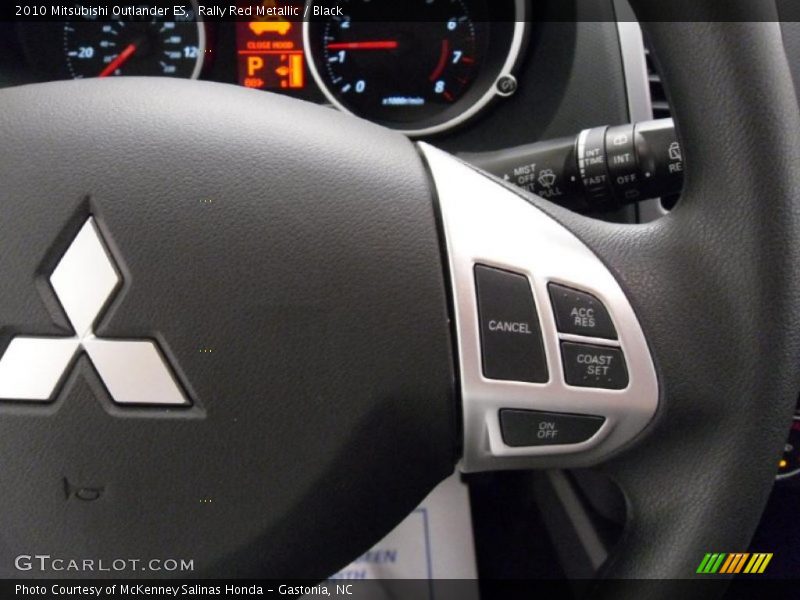 Rally Red Metallic / Black 2010 Mitsubishi Outlander ES