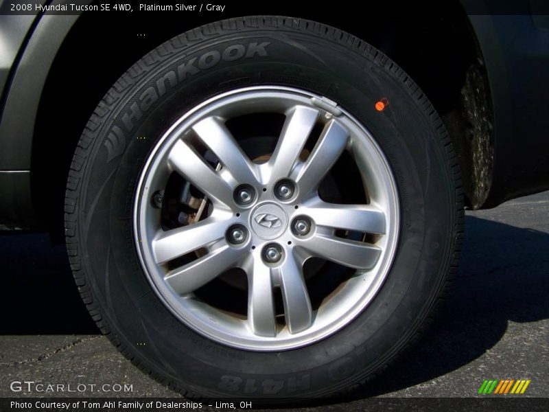 Platinum Silver / Gray 2008 Hyundai Tucson SE 4WD