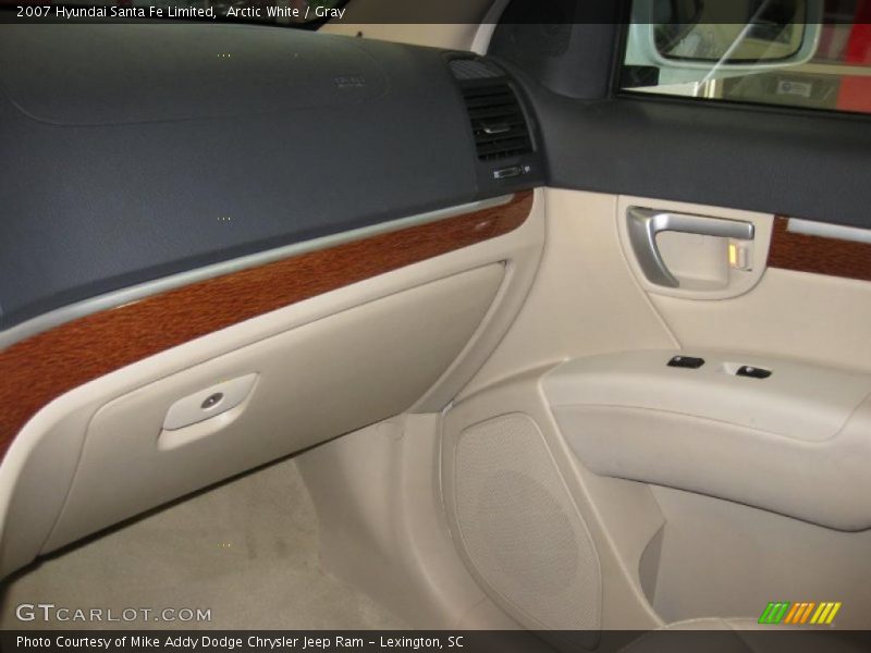 Arctic White / Gray 2007 Hyundai Santa Fe Limited