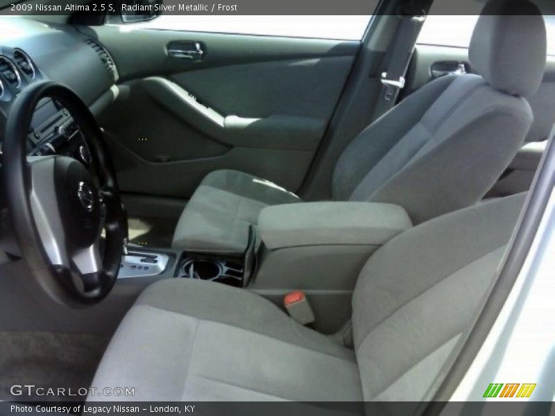 Radiant Silver Metallic / Frost 2009 Nissan Altima 2.5 S