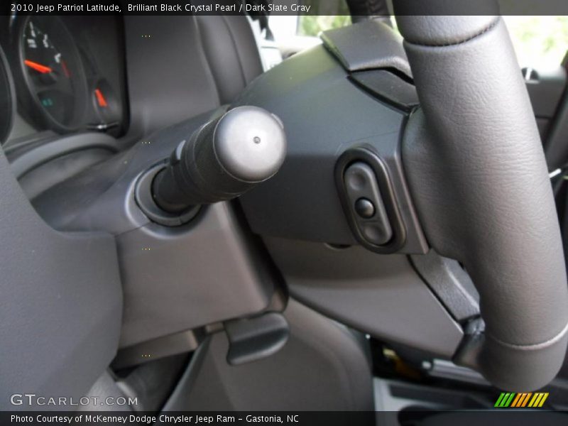 Brilliant Black Crystal Pearl / Dark Slate Gray 2010 Jeep Patriot Latitude