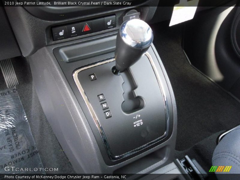 Brilliant Black Crystal Pearl / Dark Slate Gray 2010 Jeep Patriot Latitude