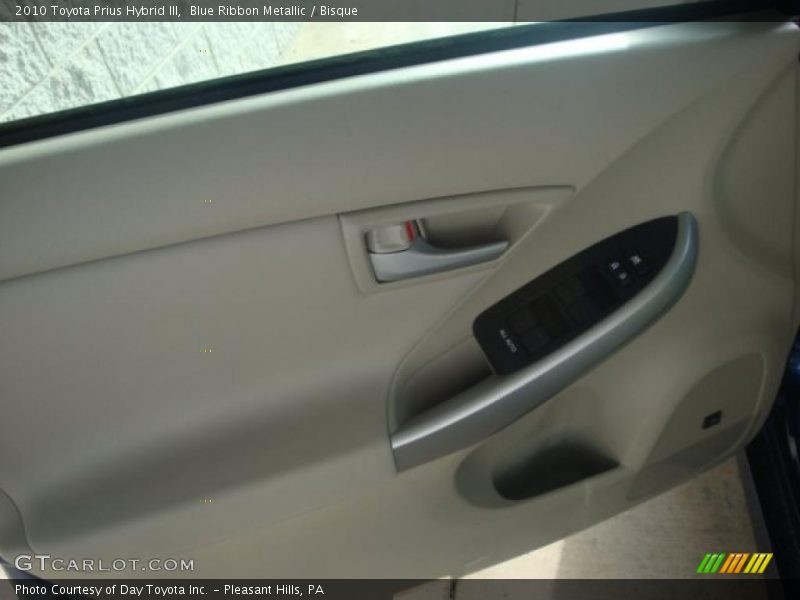 Blue Ribbon Metallic / Bisque 2010 Toyota Prius Hybrid III