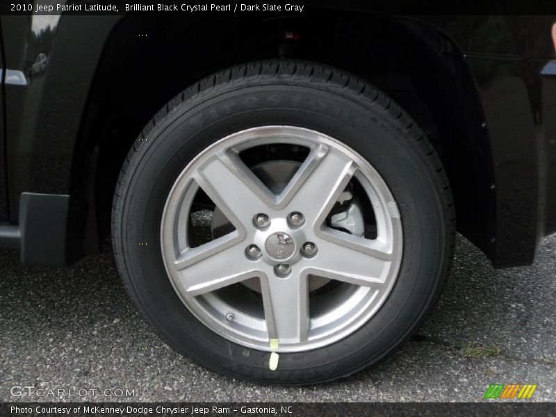 Brilliant Black Crystal Pearl / Dark Slate Gray 2010 Jeep Patriot Latitude