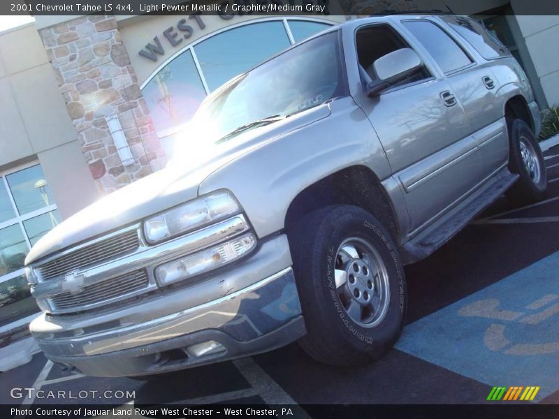 Light Pewter Metallic / Graphite/Medium Gray 2001 Chevrolet Tahoe LS 4x4