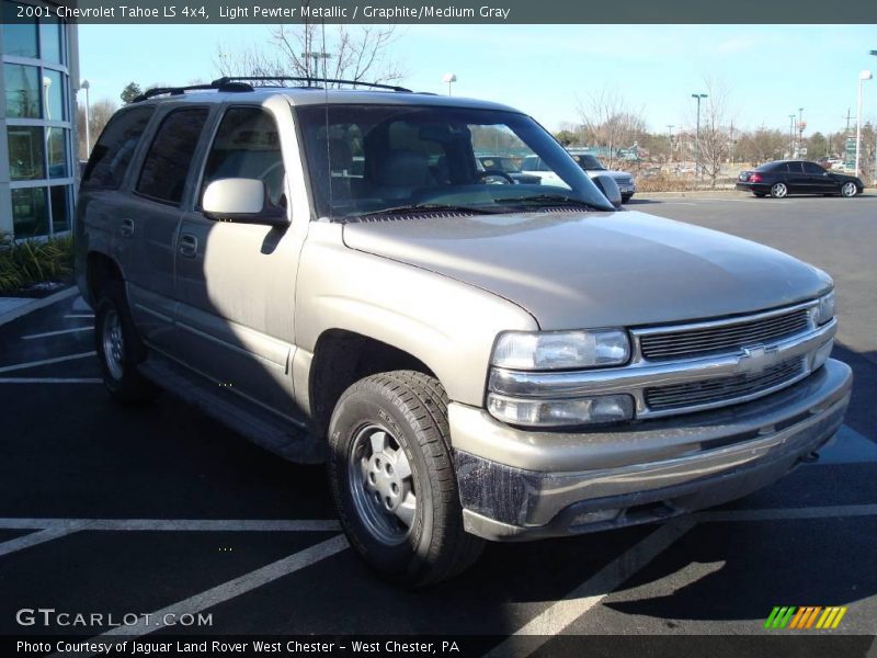 Light Pewter Metallic / Graphite/Medium Gray 2001 Chevrolet Tahoe LS 4x4