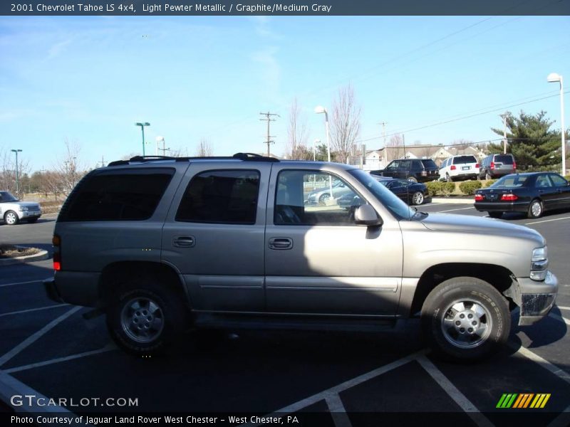 Light Pewter Metallic / Graphite/Medium Gray 2001 Chevrolet Tahoe LS 4x4