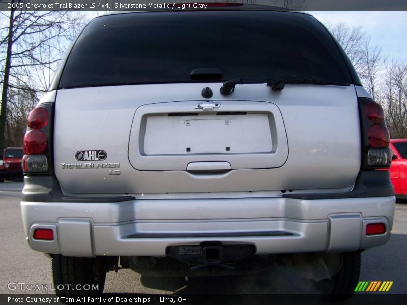 Silverstone Metallic / Light Gray 2005 Chevrolet TrailBlazer LS 4x4