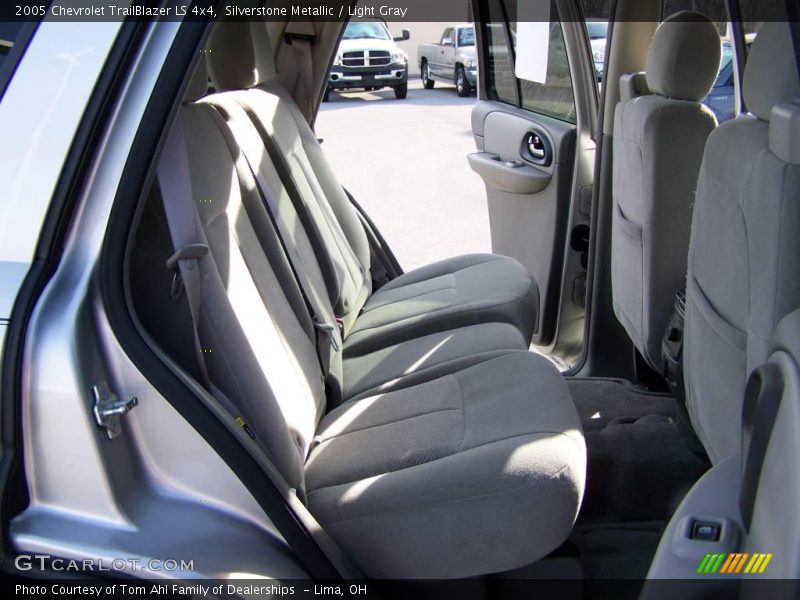 Silverstone Metallic / Light Gray 2005 Chevrolet TrailBlazer LS 4x4