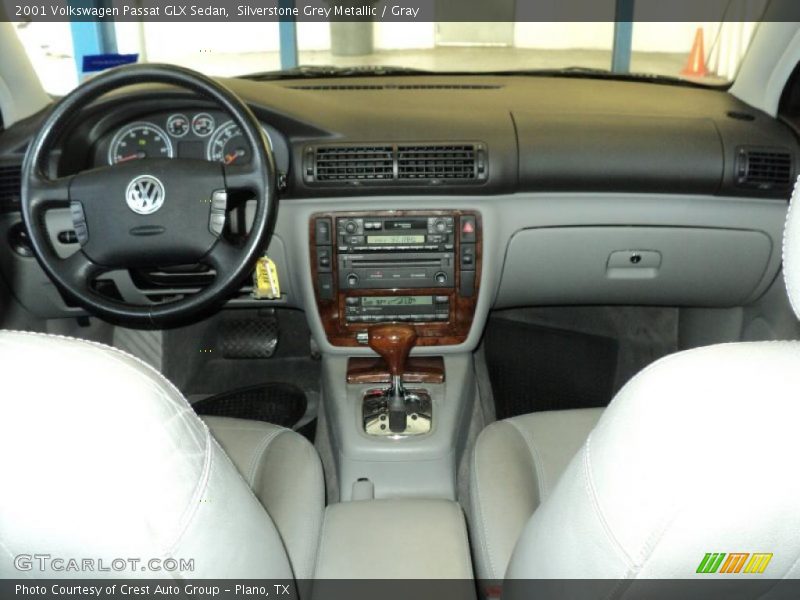 Silverstone Grey Metallic / Gray 2001 Volkswagen Passat GLX Sedan