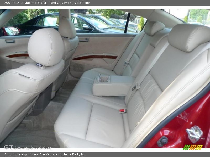 Red Opulence / Cafe Latte 2004 Nissan Maxima 3.5 SL