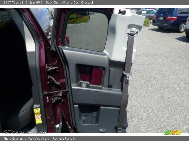 Black Cherry Pearl / Dark Charcoal 2007 Toyota FJ Cruiser 4WD