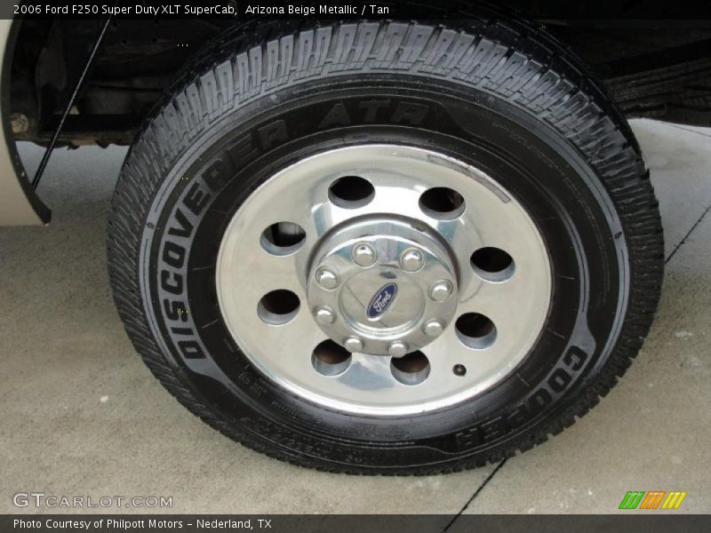 Arizona Beige Metallic / Tan 2006 Ford F250 Super Duty XLT SuperCab