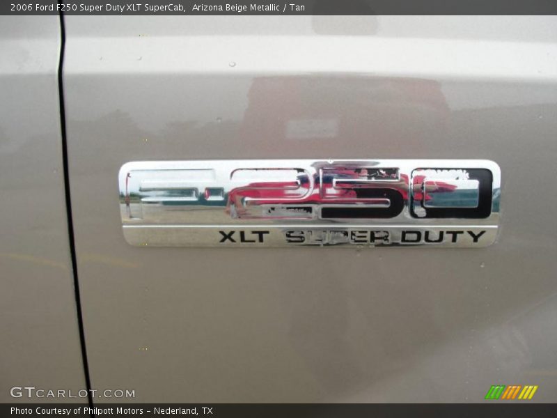 Arizona Beige Metallic / Tan 2006 Ford F250 Super Duty XLT SuperCab
