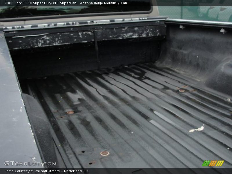 Arizona Beige Metallic / Tan 2006 Ford F250 Super Duty XLT SuperCab