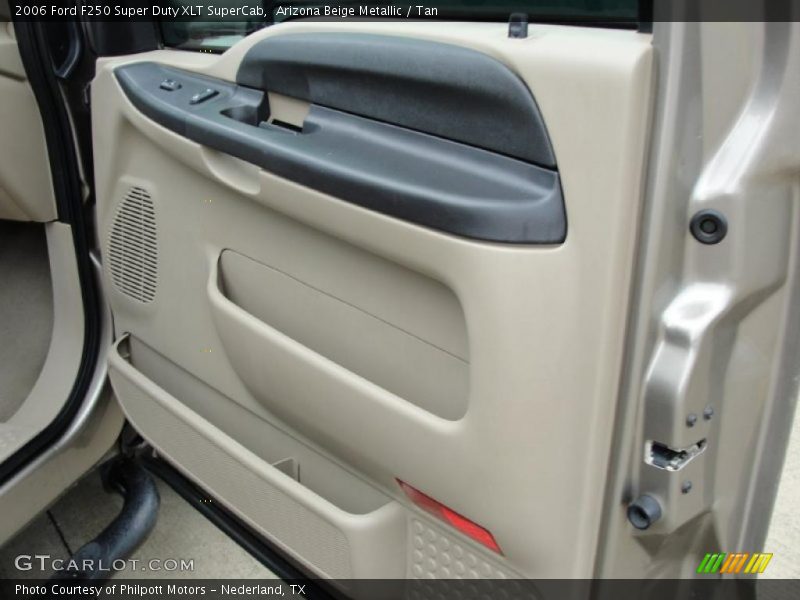 Arizona Beige Metallic / Tan 2006 Ford F250 Super Duty XLT SuperCab