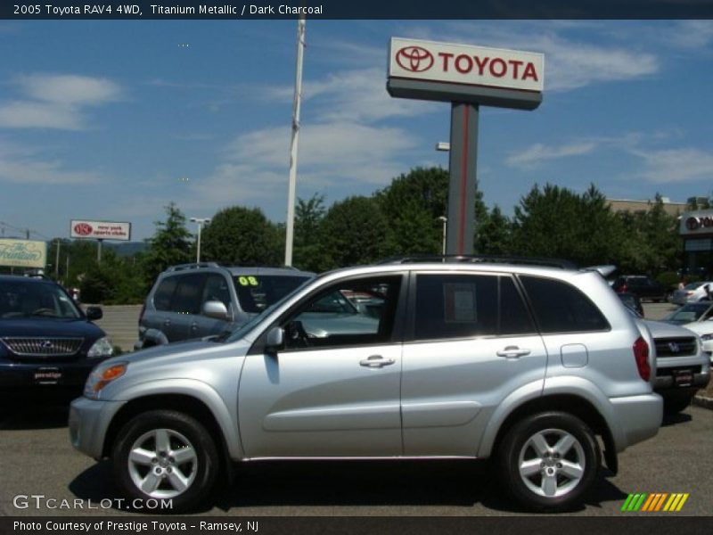 Titanium Metallic / Dark Charcoal 2005 Toyota RAV4 4WD