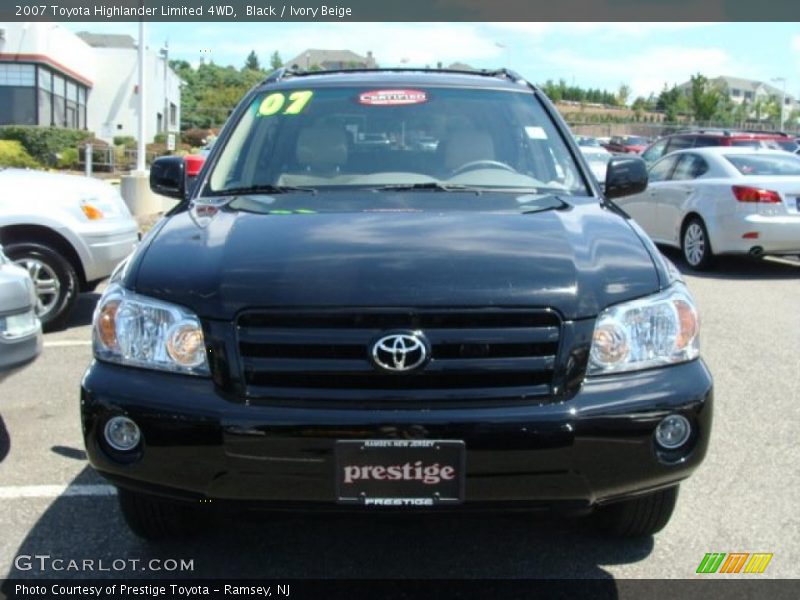 Black / Ivory Beige 2007 Toyota Highlander Limited 4WD
