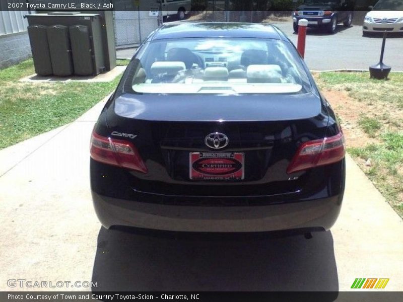 Black / Ash 2007 Toyota Camry LE