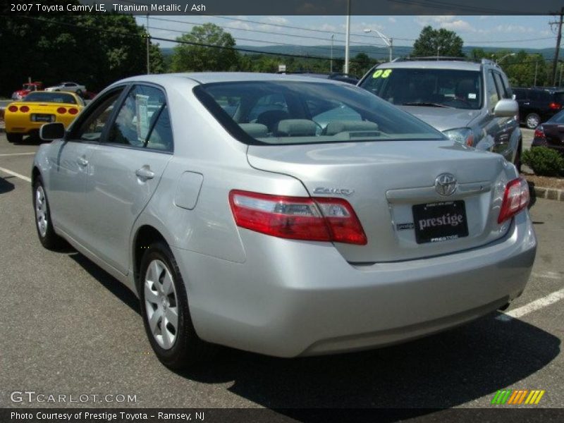 Titanium Metallic / Ash 2007 Toyota Camry LE