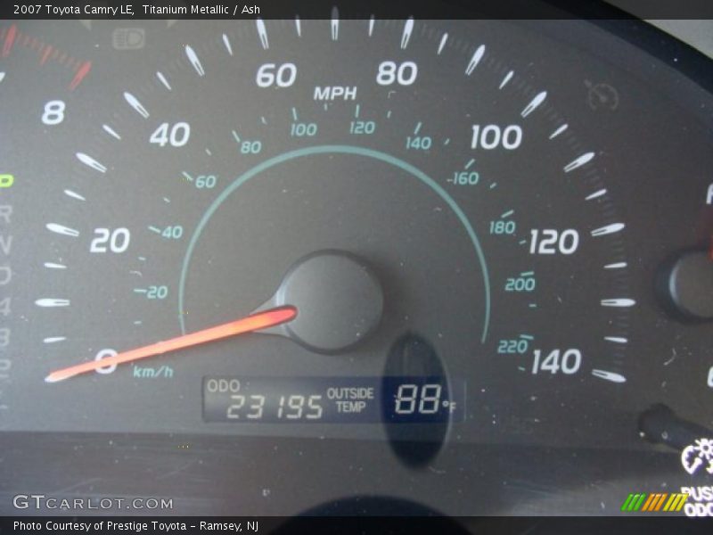 Titanium Metallic / Ash 2007 Toyota Camry LE