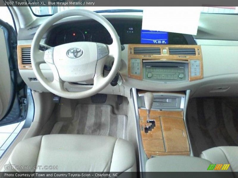 Blue Mirage Metallic / Ivory 2007 Toyota Avalon XL