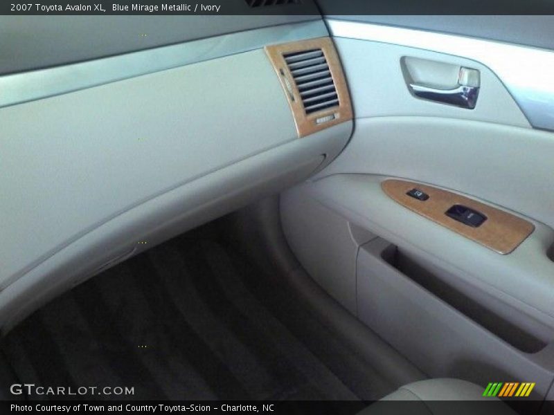 Blue Mirage Metallic / Ivory 2007 Toyota Avalon XL