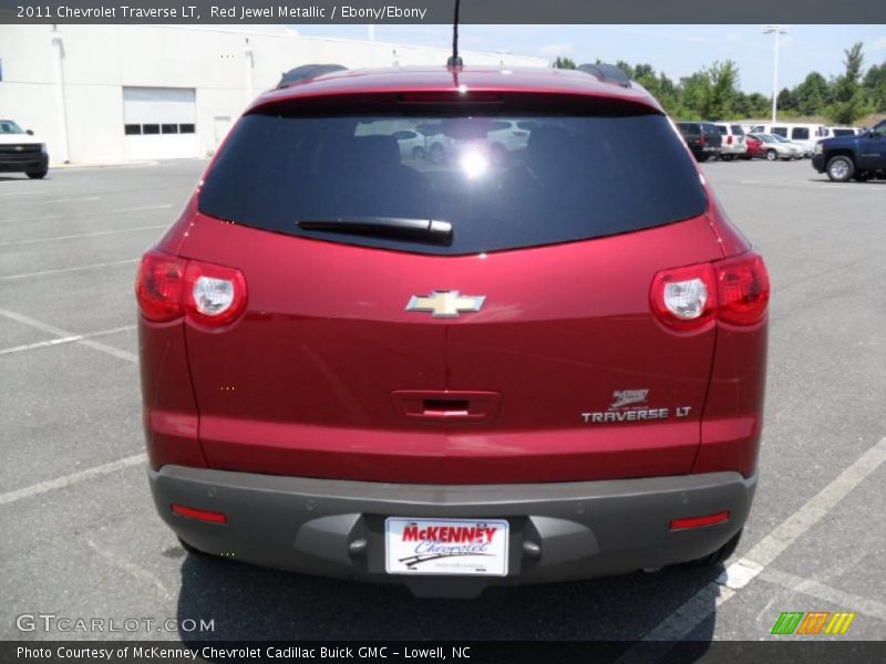 Red Jewel Metallic / Ebony/Ebony 2011 Chevrolet Traverse LT