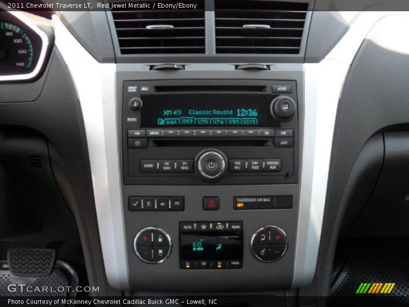 Red Jewel Metallic / Ebony/Ebony 2011 Chevrolet Traverse LT