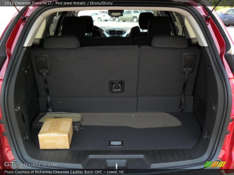 Red Jewel Metallic / Ebony/Ebony 2011 Chevrolet Traverse LT