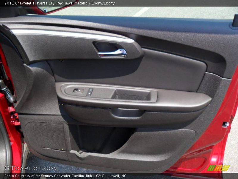 Red Jewel Metallic / Ebony/Ebony 2011 Chevrolet Traverse LT