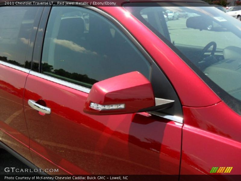 Red Jewel Metallic / Ebony/Ebony 2011 Chevrolet Traverse LT