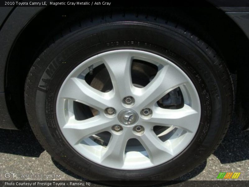 Magnetic Gray Metallic / Ash Gray 2010 Toyota Camry LE
