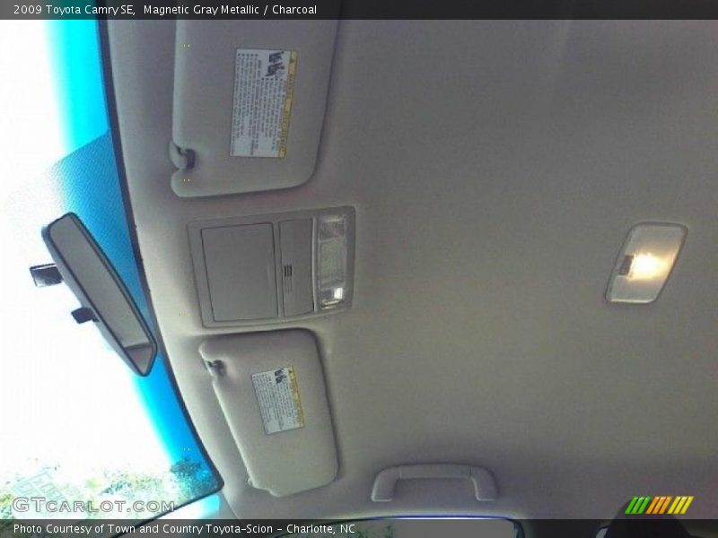 Magnetic Gray Metallic / Charcoal 2009 Toyota Camry SE