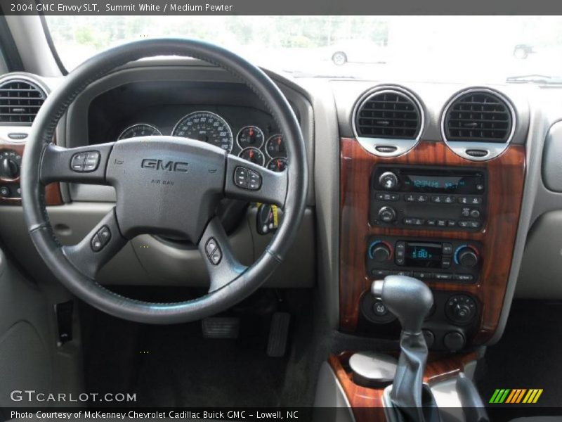 Summit White / Medium Pewter 2004 GMC Envoy SLT