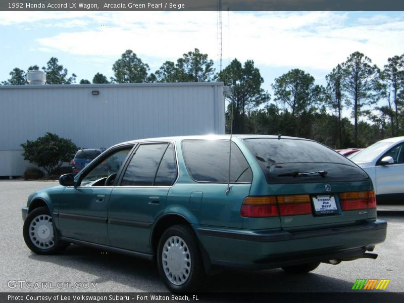 Arcadia Green Pearl / Beige 1992 Honda Accord LX Wagon