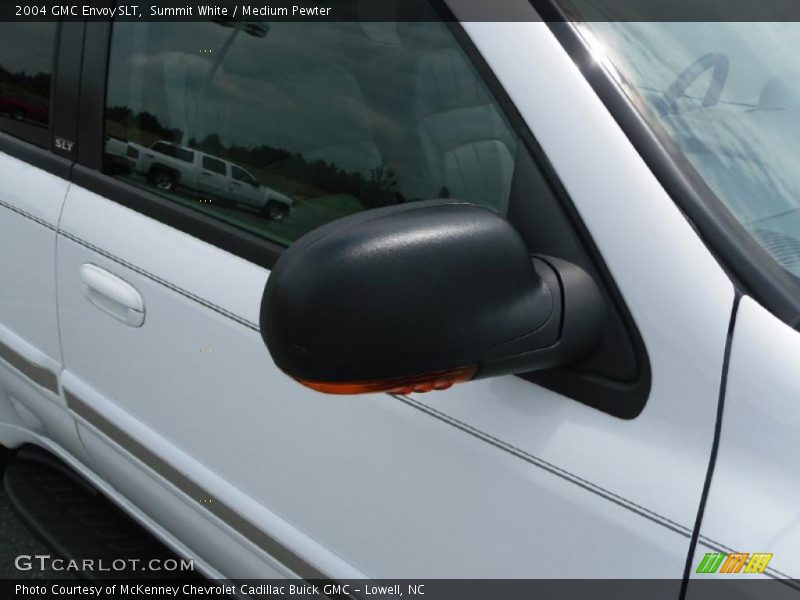 Summit White / Medium Pewter 2004 GMC Envoy SLT