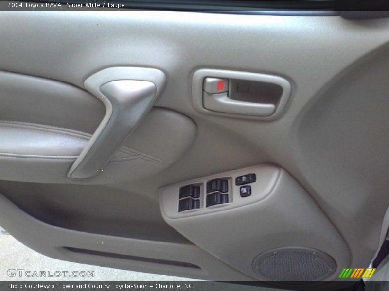 Super White / Taupe 2004 Toyota RAV4
