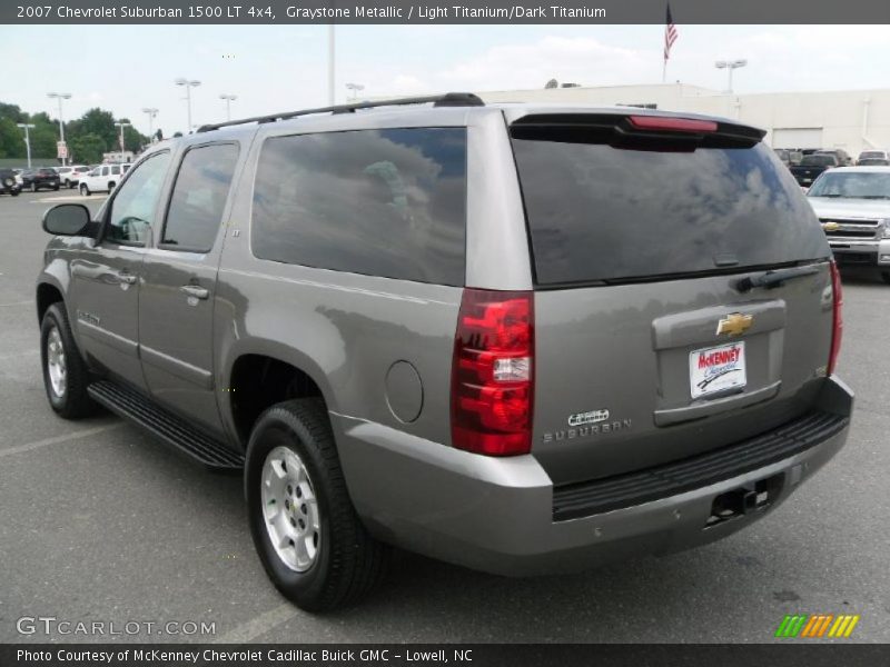 Graystone Metallic / Light Titanium/Dark Titanium 2007 Chevrolet Suburban 1500 LT 4x4