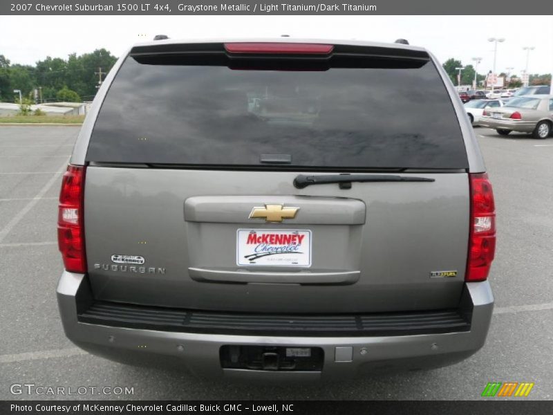 Graystone Metallic / Light Titanium/Dark Titanium 2007 Chevrolet Suburban 1500 LT 4x4