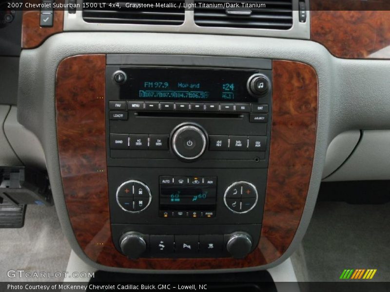 Graystone Metallic / Light Titanium/Dark Titanium 2007 Chevrolet Suburban 1500 LT 4x4