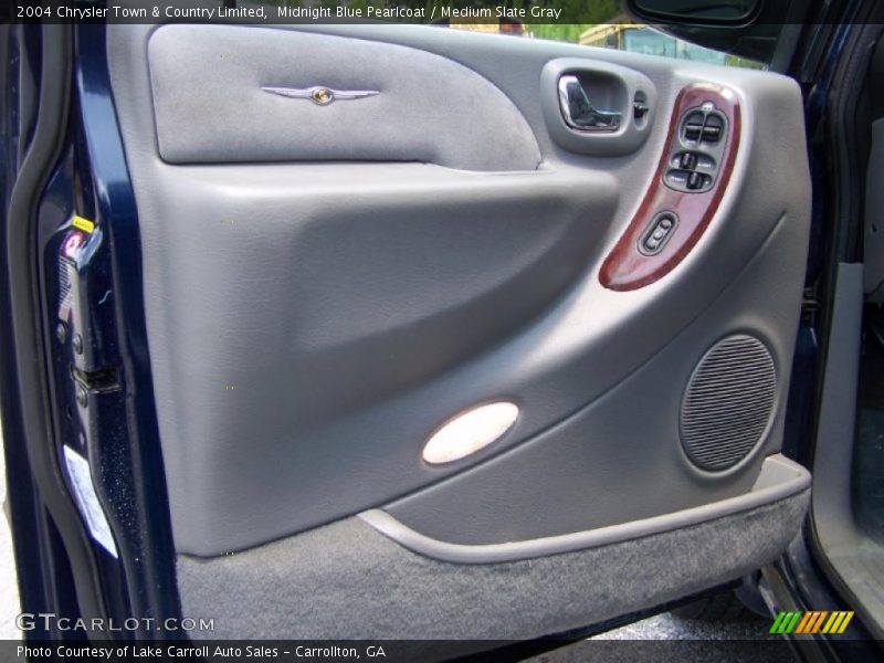 Midnight Blue Pearlcoat / Medium Slate Gray 2004 Chrysler Town & Country Limited