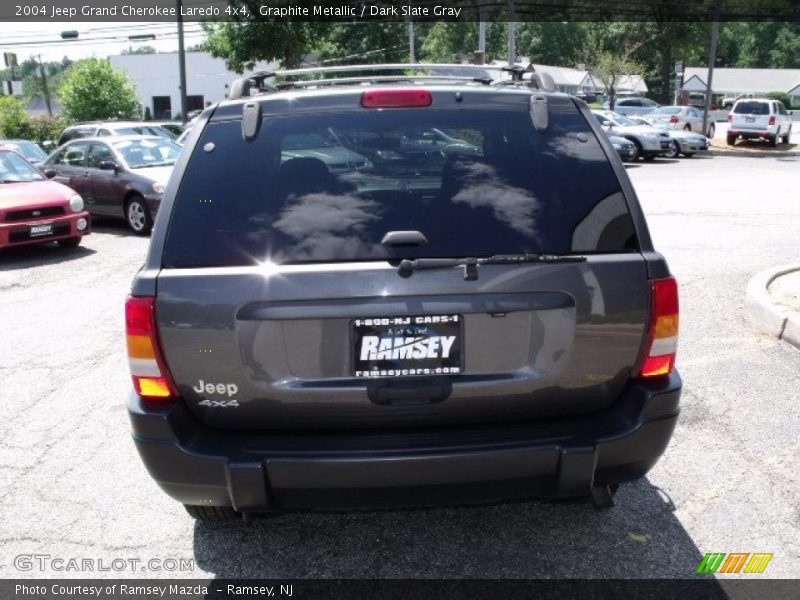 Graphite Metallic / Dark Slate Gray 2004 Jeep Grand Cherokee Laredo 4x4