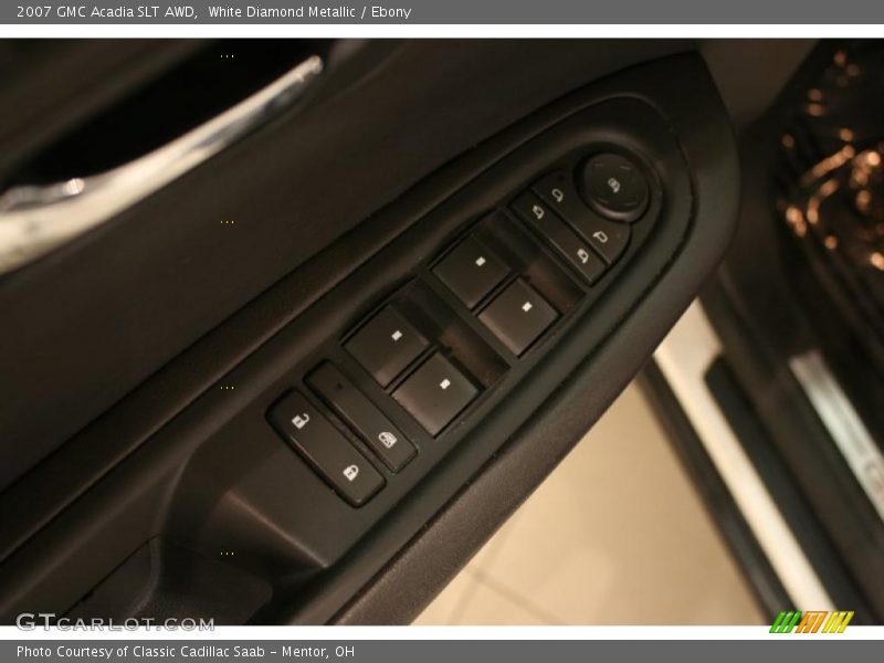 White Diamond Metallic / Ebony 2007 GMC Acadia SLT AWD