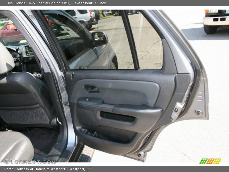 Pewter Pearl / Black 2005 Honda CR-V Special Edition 4WD