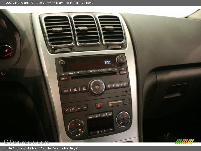 White Diamond Metallic / Ebony 2007 GMC Acadia SLT AWD