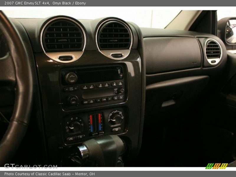 Onyx Black / Ebony 2007 GMC Envoy SLT 4x4