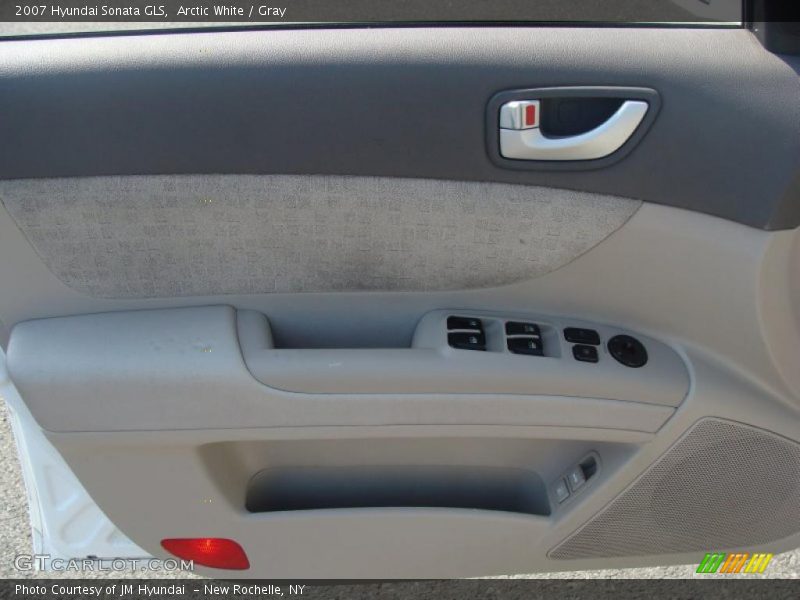 Arctic White / Gray 2007 Hyundai Sonata GLS