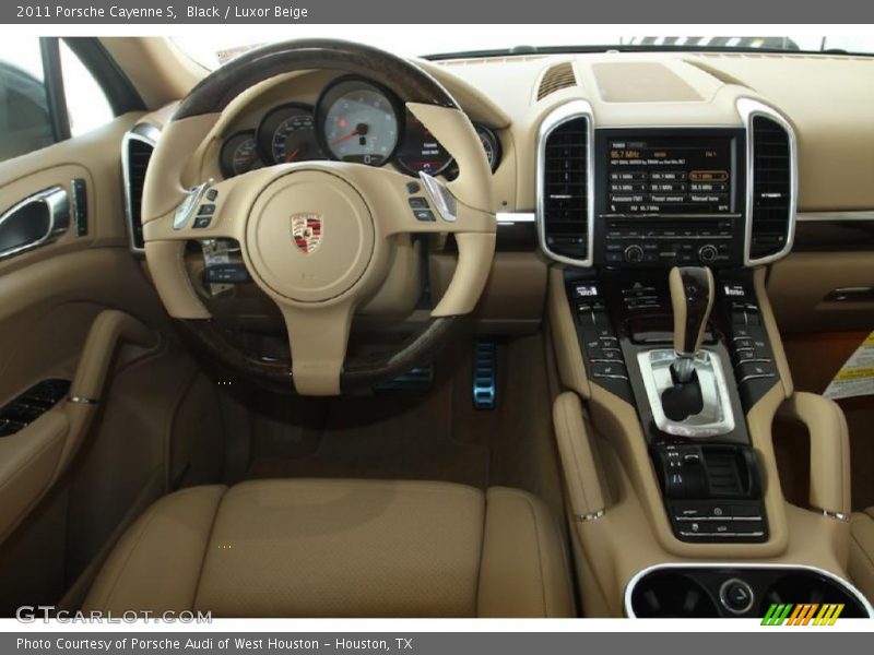 Black / Luxor Beige 2011 Porsche Cayenne S